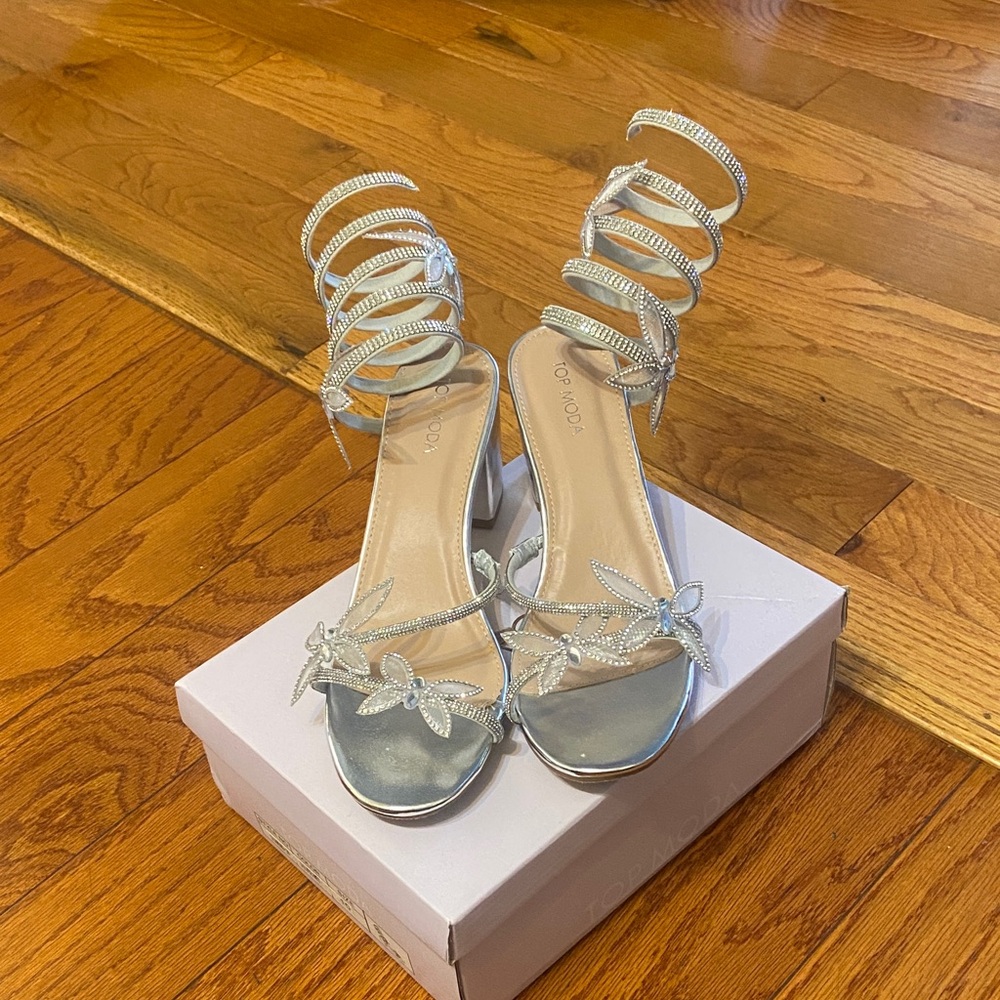 TOP Moda Silver Strappy Heels